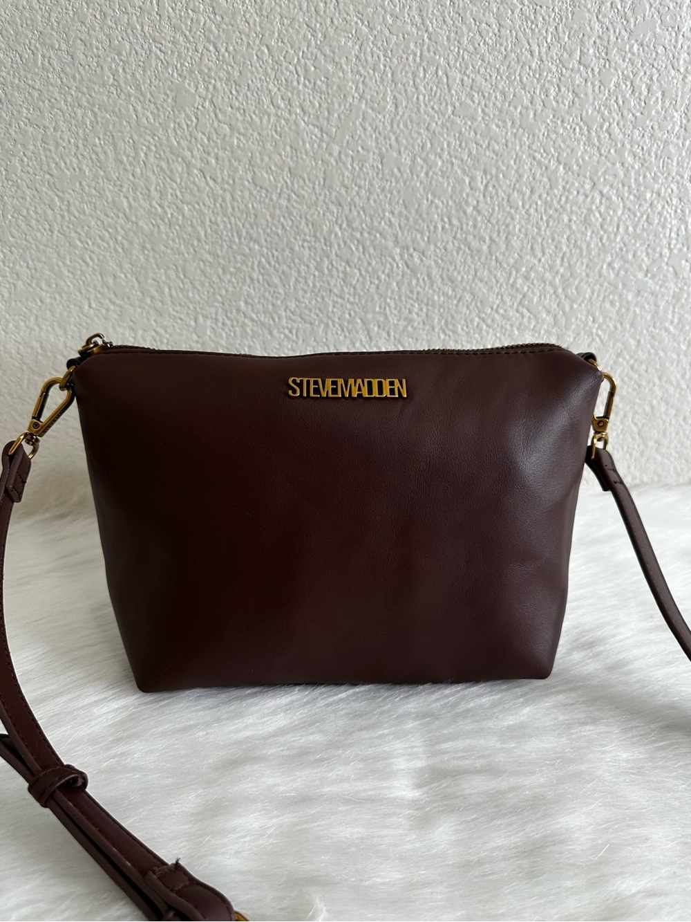 NWOT Steve Madden Chocolate Brown Faux Leather Crossbody Bag